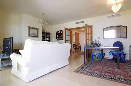 2 bed ground floor apartment for sale | Granados de cabopino living room